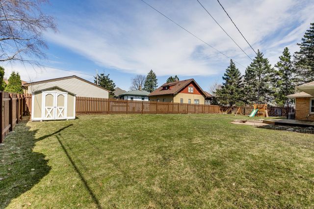 1345 Berkeley Avenue, Saint Paul, MN 55105