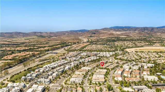 220 Follyhatch, Irvine, CA 92618