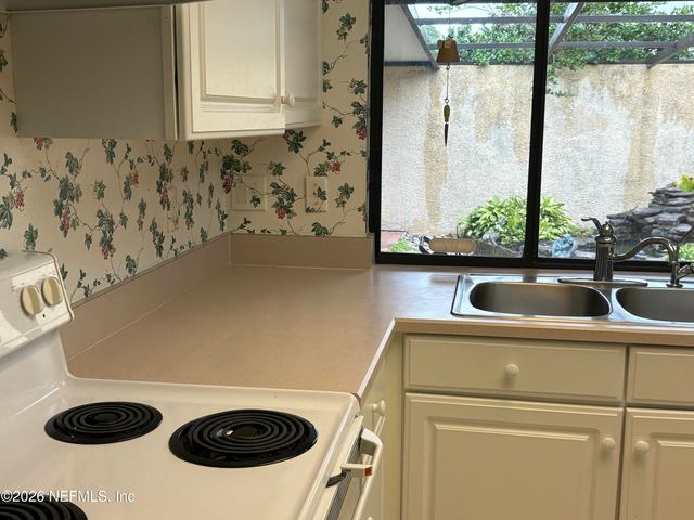 3411 E WAVERLY DOCK Road, Jacksonville, FL 32223