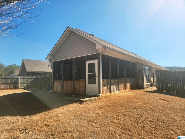 4761 LONGMEADOW DRIVE, Bessemer, AL 35022