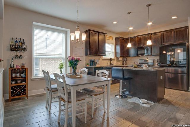 5807 Calaveras Way, San Antonio, TX 78253