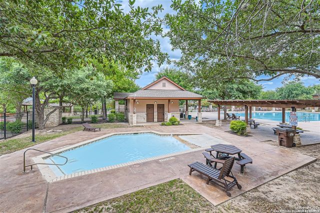 5807 Calaveras Way, San Antonio, TX 78253