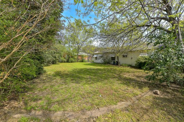 4004 Anita Avenue, Fort Worth, TX 76109