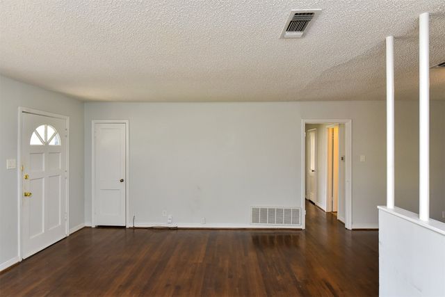 4004 Anita Avenue, Fort Worth, TX 76109