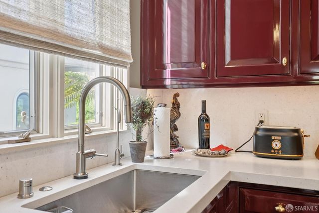 165 Francisco Street 11, San Francisco, CA 94133