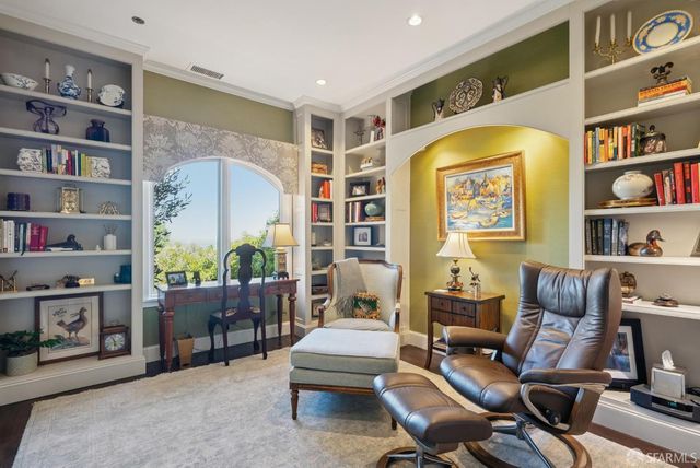 165 Francisco Street 11, San Francisco, CA 94133