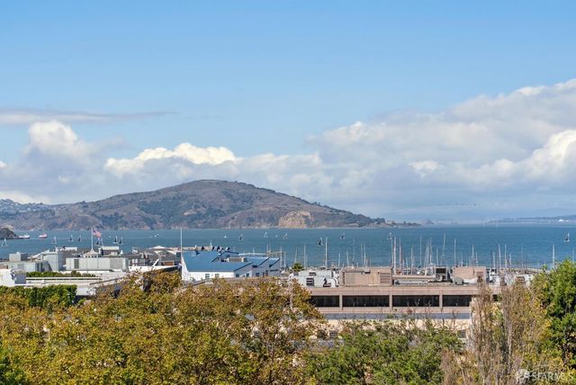 165 Francisco Street 11, San Francisco, CA 94133