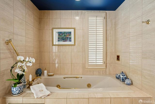 165 Francisco Street 11, San Francisco, CA 94133