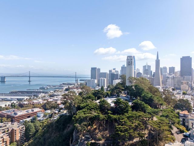 165 Francisco Street 11, San Francisco, CA 94133