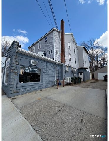 347-349 Kennedy Drive, Putnam, CT 06260