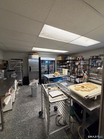 347-349 Kennedy Drive, Putnam, CT 06260