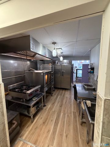 347-349 Kennedy Drive, Putnam, CT 06260