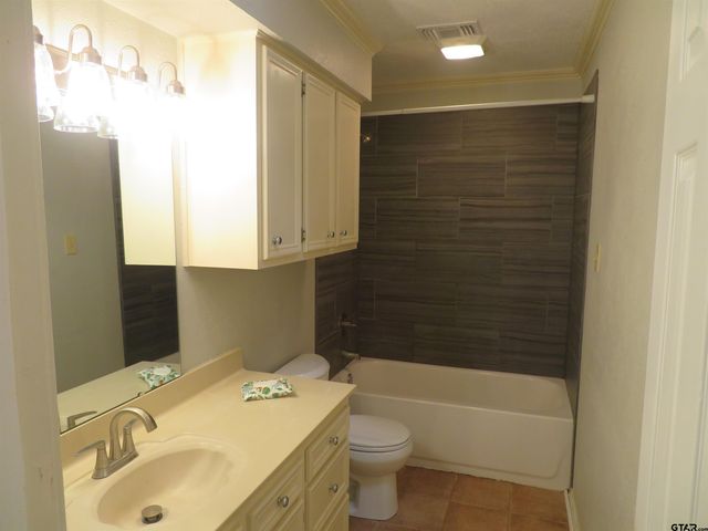 10973 Harvestwood, Tyler, TX 75703