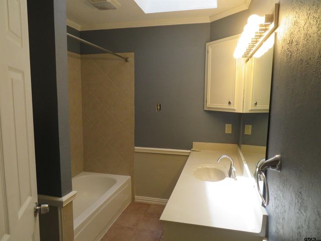 10973 Harvestwood, Tyler, TX 75703