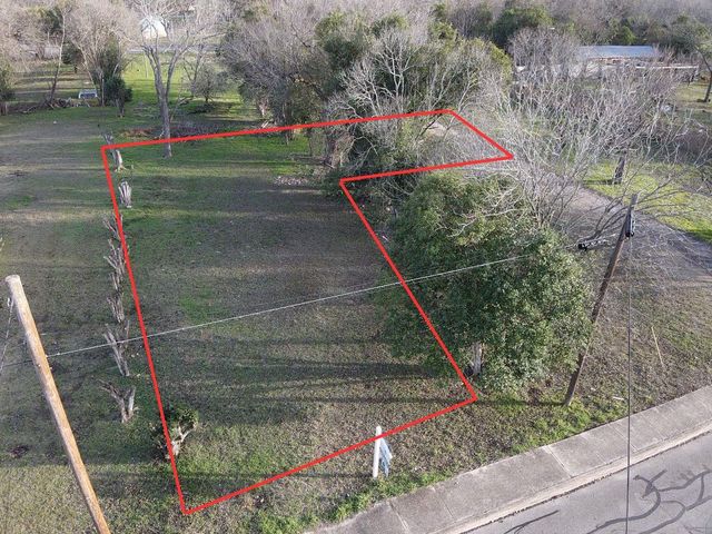 725 Centre ST, San Marcos, TX 78666