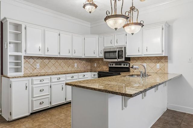 434 Station Drive, Smiths Station, AL 36877