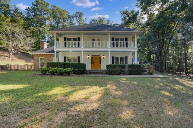 434 Station Drive, Smiths Station, AL 36877