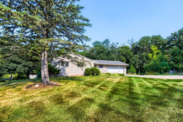 2795 Helen Street N, North Saint Paul, MN 55109
