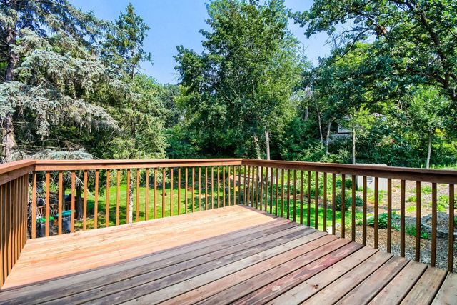 2795 Helen Street N, North Saint Paul, MN 55109