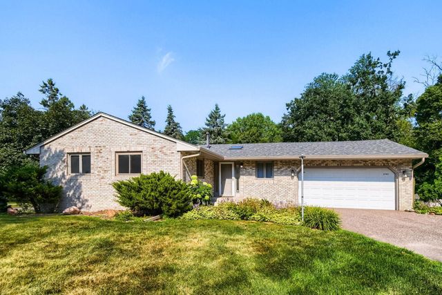 2795 Helen Street N, North Saint Paul, MN 55109