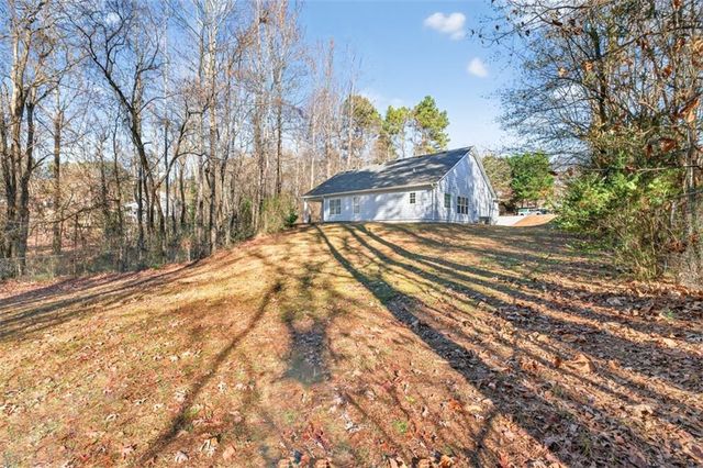 498 Cedar Ridge Drive, Winder, GA 30680