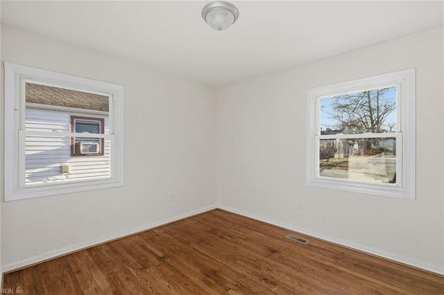 816 Smith ST, Hampton, VA 23661