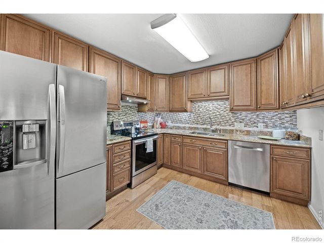 803 Nucla Street, Aurora, CO 80011