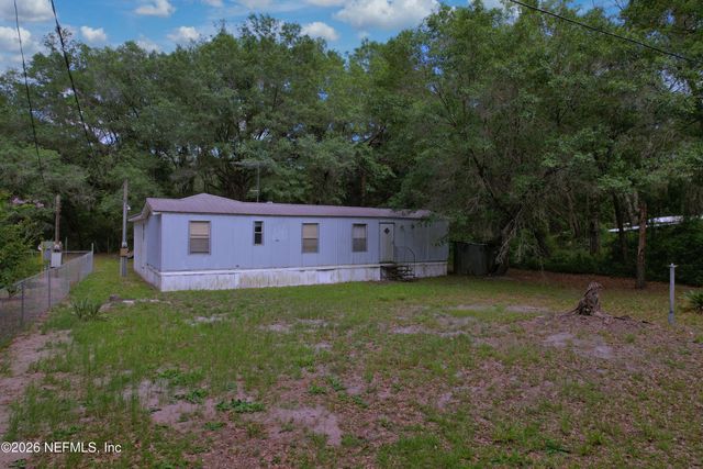 104 HELEN Avenue, Interlachen, FL 32148