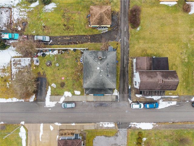 106 E Clayton St, New Castle, PA 16102