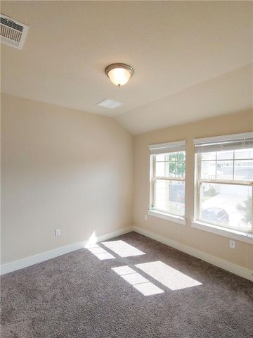 9303 Mcknight LOOP, Austin, TX 78717