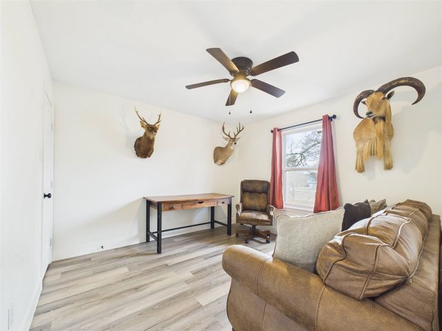 4506 Linninger Lane, Dickinson, TX 77539