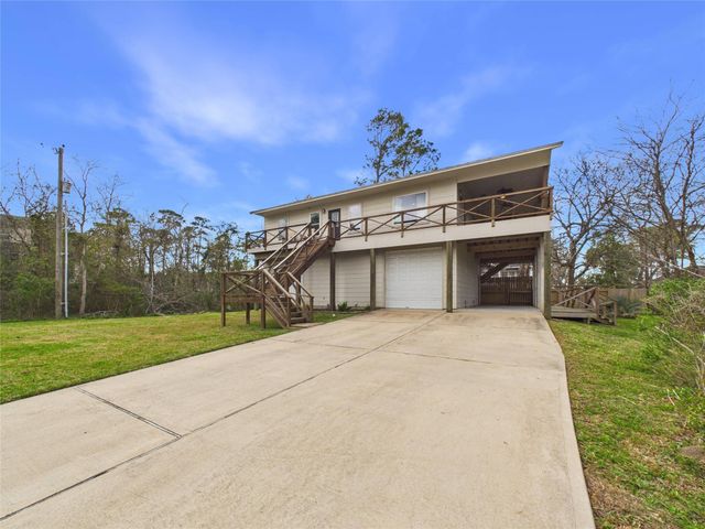 4506 Linninger Lane, Dickinson, TX 77539
