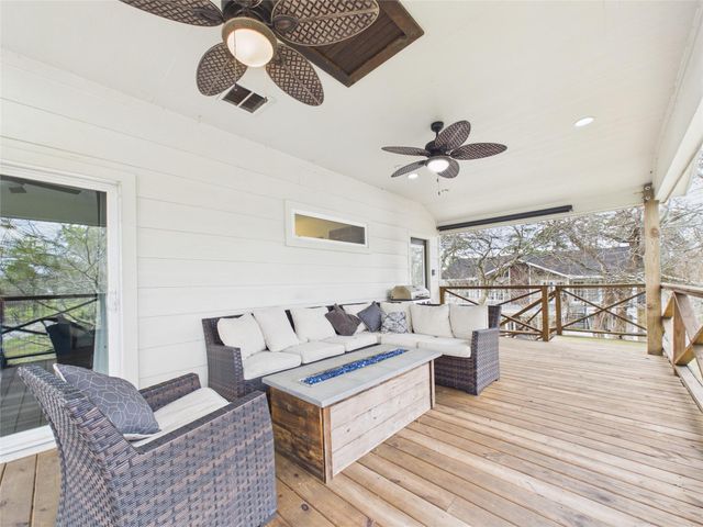 4506 Linninger Lane, Dickinson, TX 77539