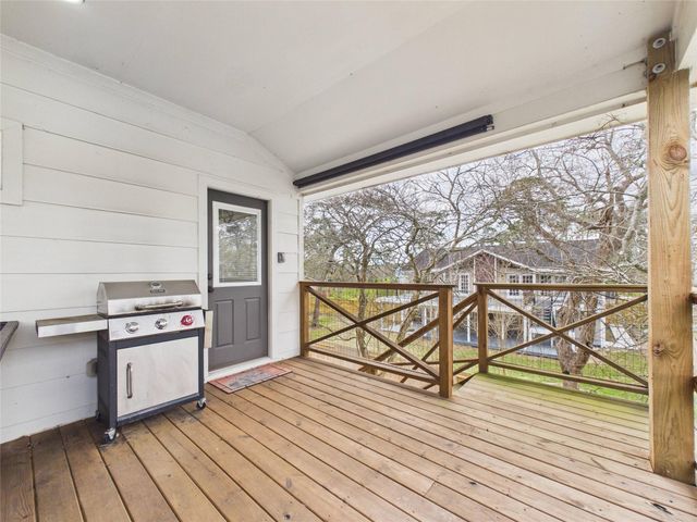 4506 Linninger Lane, Dickinson, TX 77539