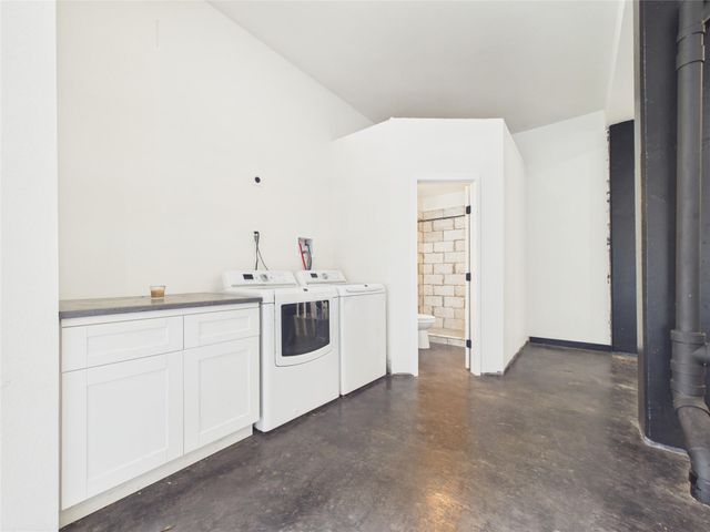 4506 Linninger Lane, Dickinson, TX 77539