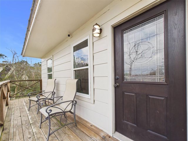 4506 Linninger Lane, Dickinson, TX 77539