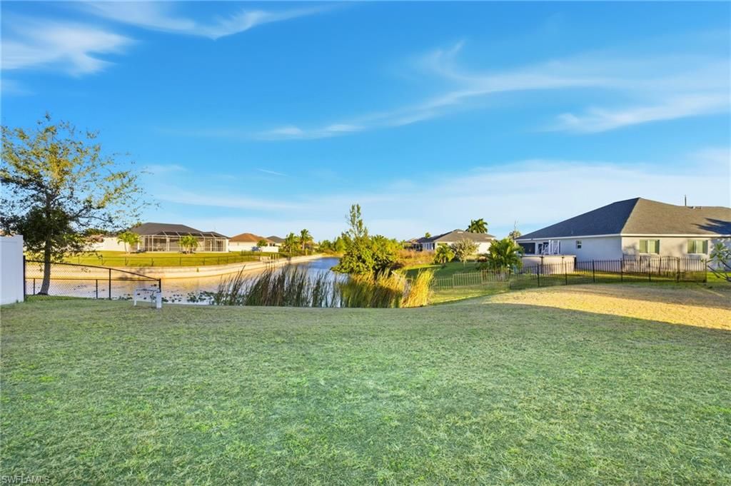 2311 SW 4th CT, CAPE CORAL, FL 33991 — photo 2