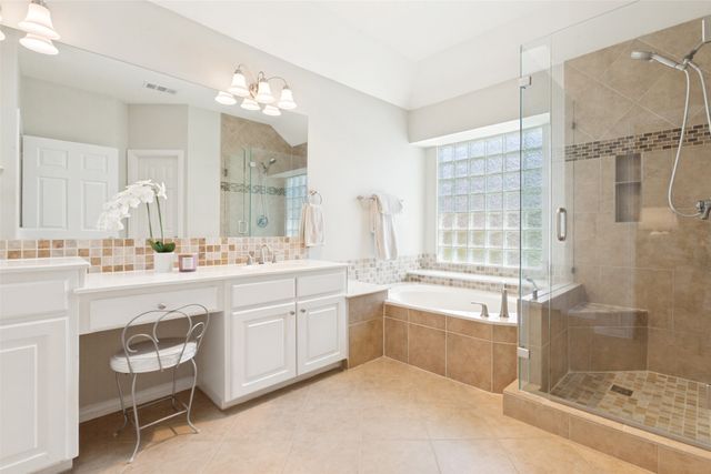 5844 Willow Wood Lane, Dallas, TX 75252