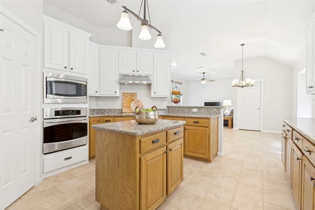 5844 Willow Wood Lane, Dallas, TX 75252