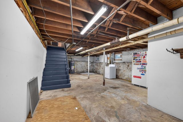 141-143 Stetson Ave 1, Swampscott, MA 01907
