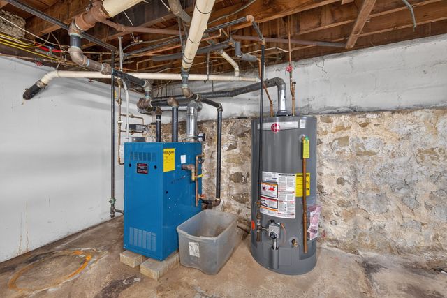 141-143 Stetson Ave 1, Swampscott, MA 01907