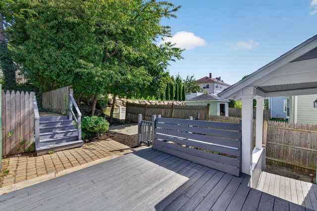 141-143 Stetson Ave 1, Swampscott, MA 01907