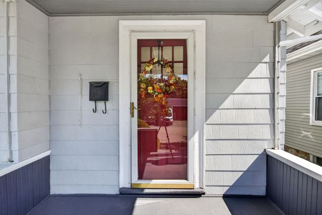 141-143 Stetson Ave 1, Swampscott, MA 01907
