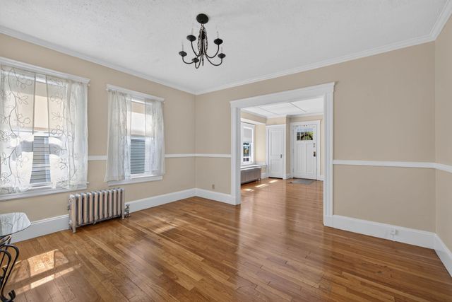 141-143 Stetson Ave 1, Swampscott, MA 01907