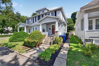 141-143 Stetson Ave 1, Swampscott, MA 01907