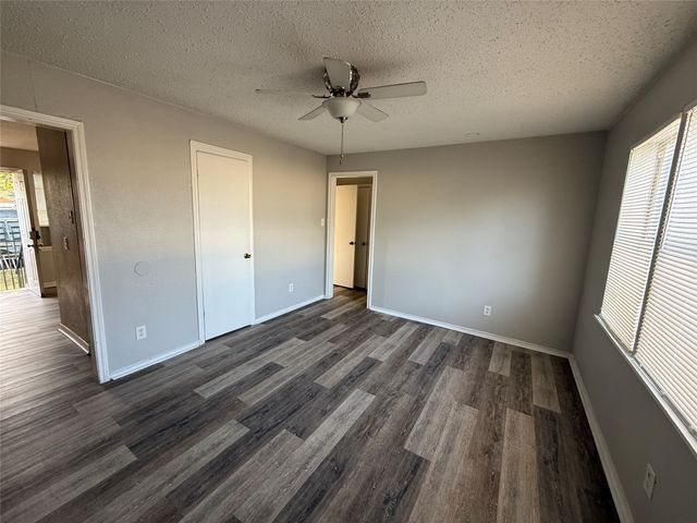 4520 Columbia Avenue 2, Dallas, TX 75226
