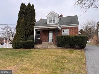 3611 KUTZTOWN RD, Reading, PA 19605