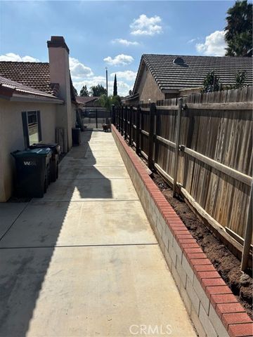 23320 Sonnet, Moreno Valley, CA 92557