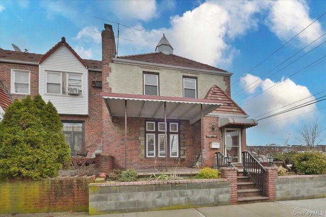 13071 225th Street, Laurelton, NY 11413