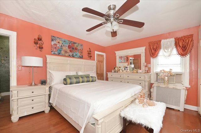 13071 225th Street, Laurelton, NY 11413